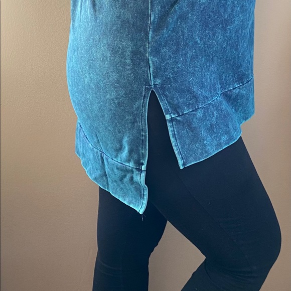 BRYNN Mineral Wash🤍 - Picture 4 of 4